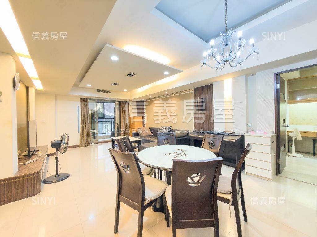 農十六首排頂樓４房平車房屋室內格局與周邊環境