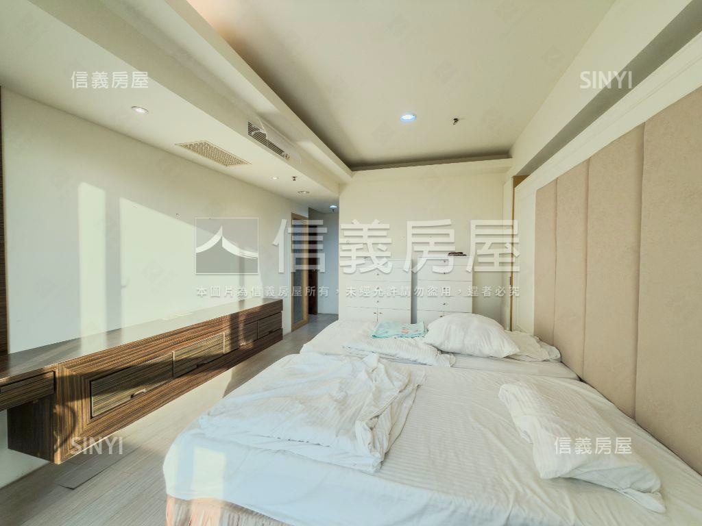 農十六首排頂樓４房平車房屋室內格局與周邊環境