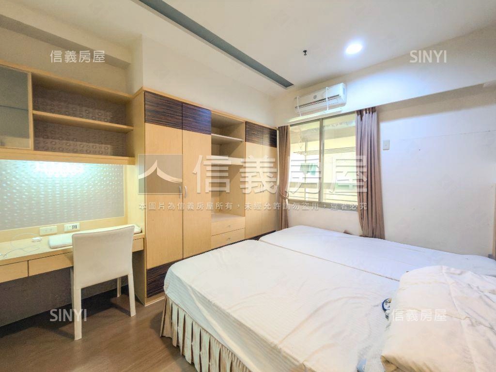 農十六首排頂樓４房平車房屋室內格局與周邊環境