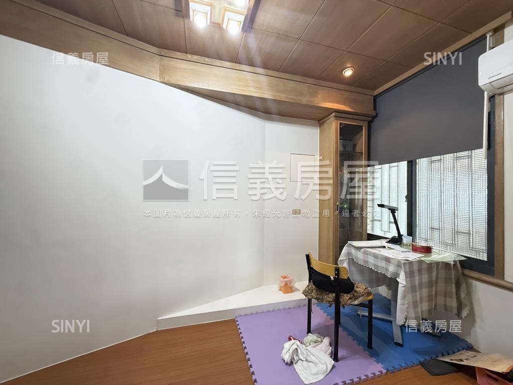 大甲區角間透天面寬９米房屋室內格局與周邊環境