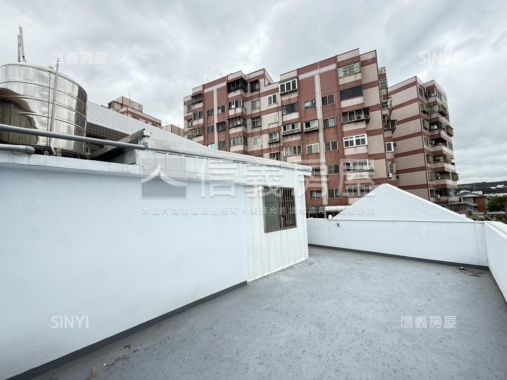 大甲區角間透天面寬９米房屋室內格局與周邊環境