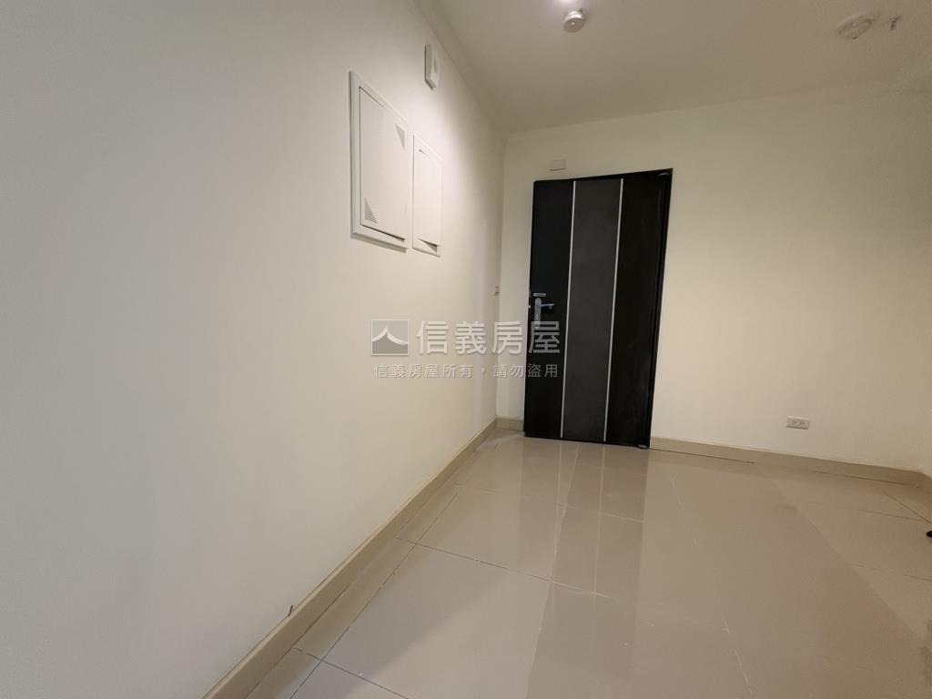 伯爵晶鑽景觀大戶房屋室內格局與周邊環境