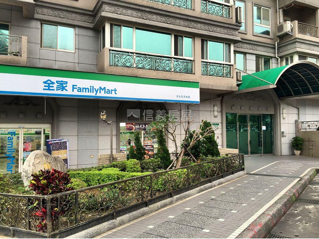伯爵晶鑽景觀大戶房屋室內格局與周邊環境