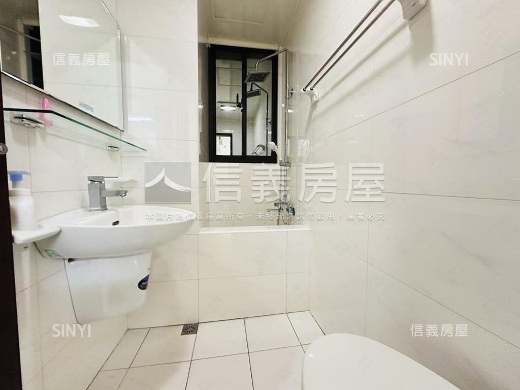 捷運Ａ８富麗一期面文二房屋室內格局與周邊環境