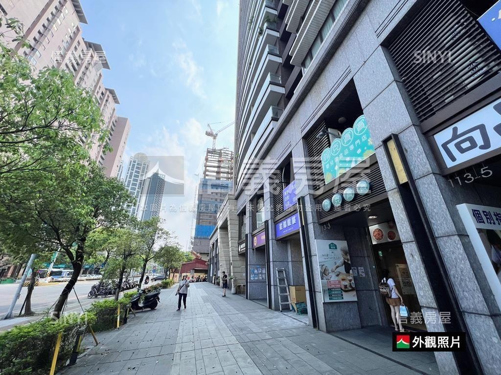 寶佳臻峰正路邊店面房屋室內格局與周邊環境