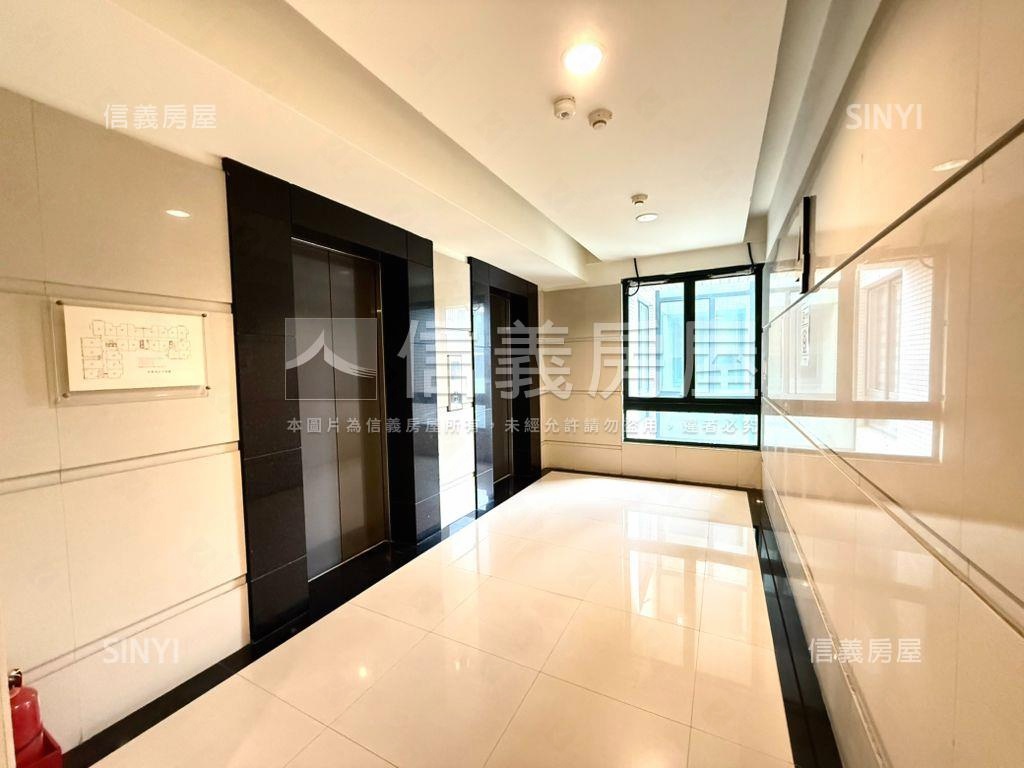 學士會館美房附雙車位房屋室內格局與周邊環境