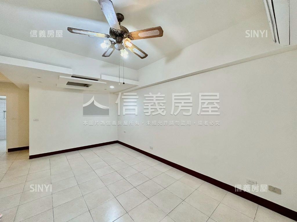 春福大賞兩房平面車位房屋室內格局與周邊環境