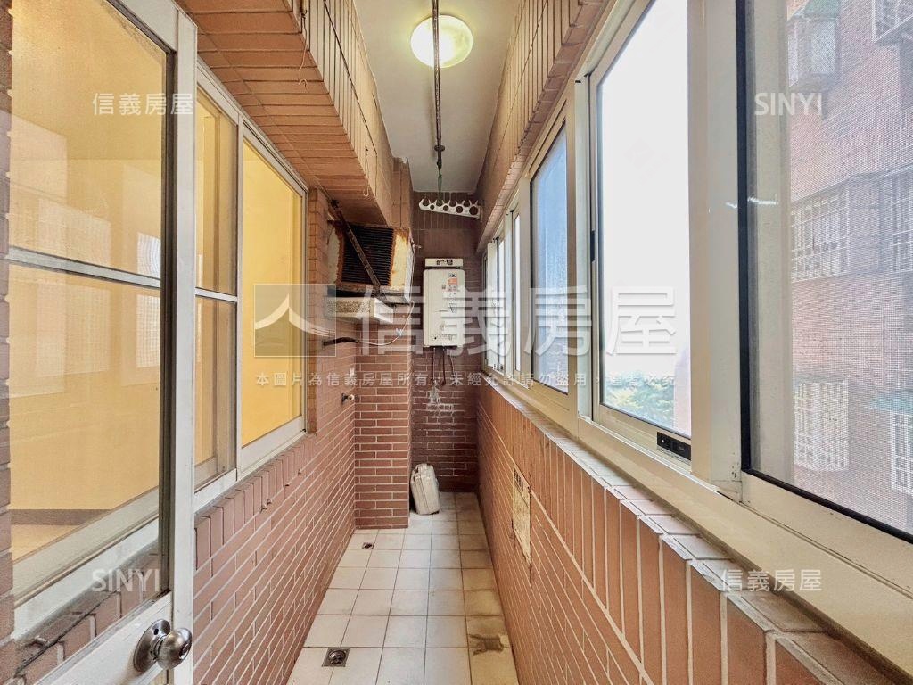 春福大賞兩房平面車位房屋室內格局與周邊環境