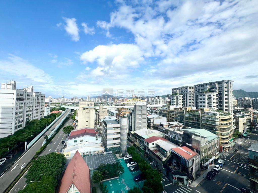 【國美新美館】美景邊間房屋室內格局與周邊環境