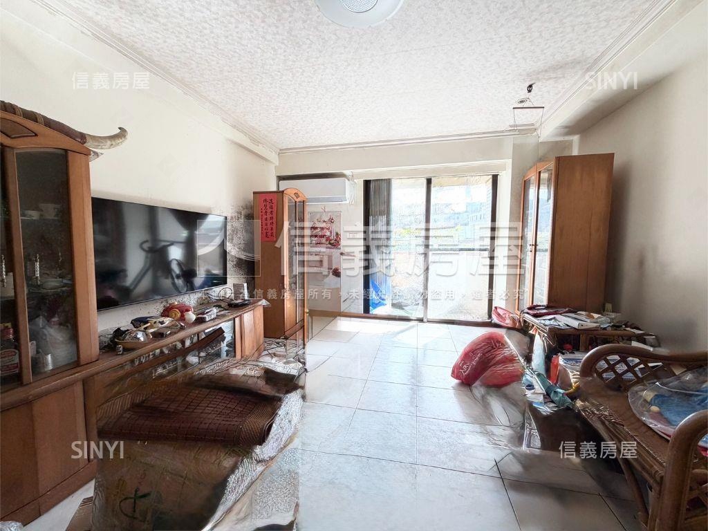 大湖國宅經典三房房屋室內格局與周邊環境