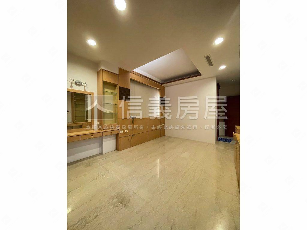高鐵佰坪獨棟豪墅房屋室內格局與周邊環境
