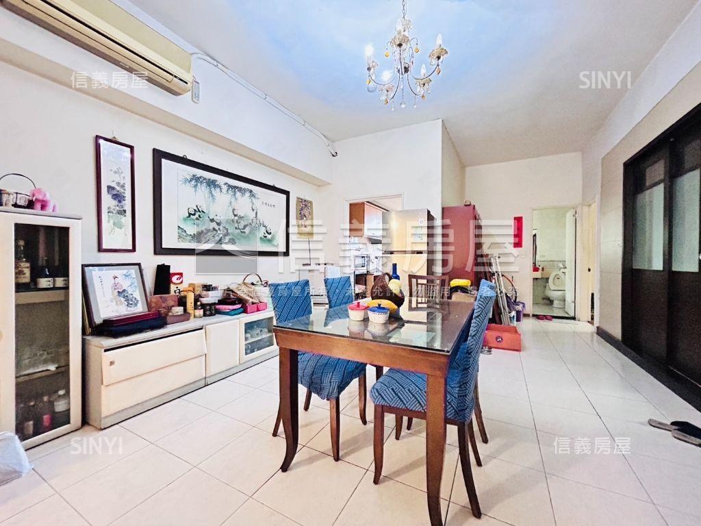 太子香格里拉三房車位房屋室內格局與周邊環境