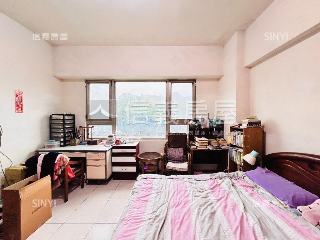 太子香格里拉三房車位房屋室內格局與周邊環境