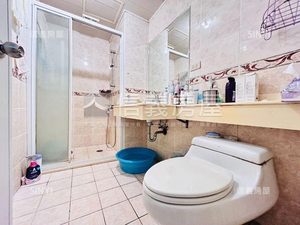 太子香格里拉三房車位房屋室內格局與周邊環境