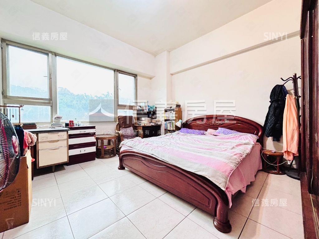 太子香格里拉三房車位房屋室內格局與周邊環境