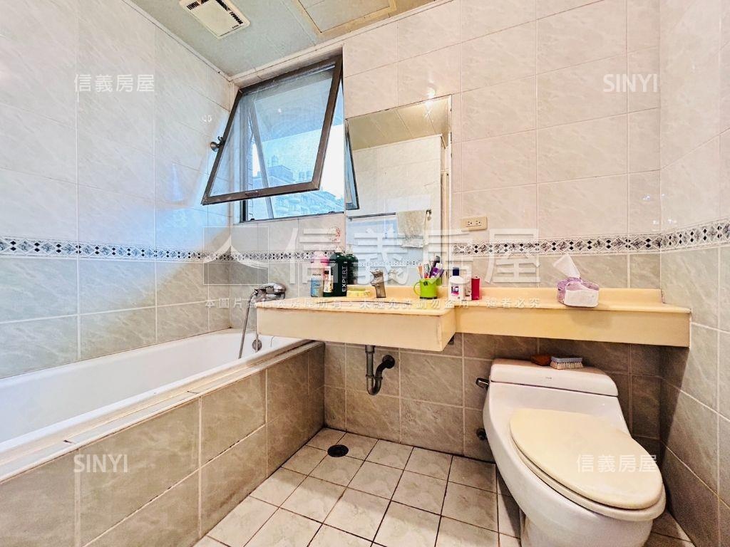 太子香格里拉三房車位房屋室內格局與周邊環境