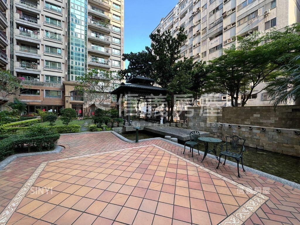 太子香格里拉三房車位房屋室內格局與周邊環境