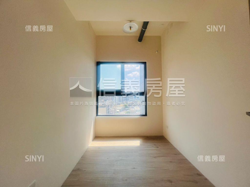 順世代兩房全新未住視野戶房屋室內格局與周邊環境