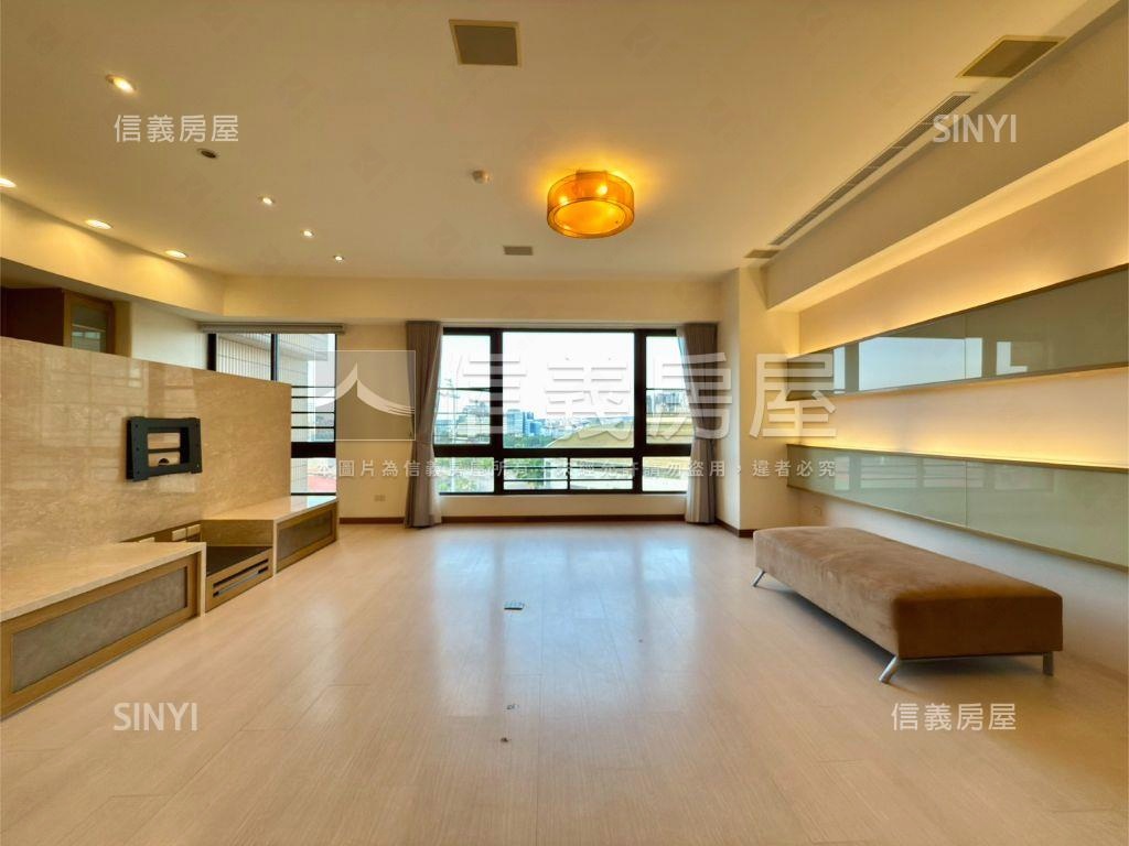 成功學區景觀大器四房房屋室內格局與周邊環境