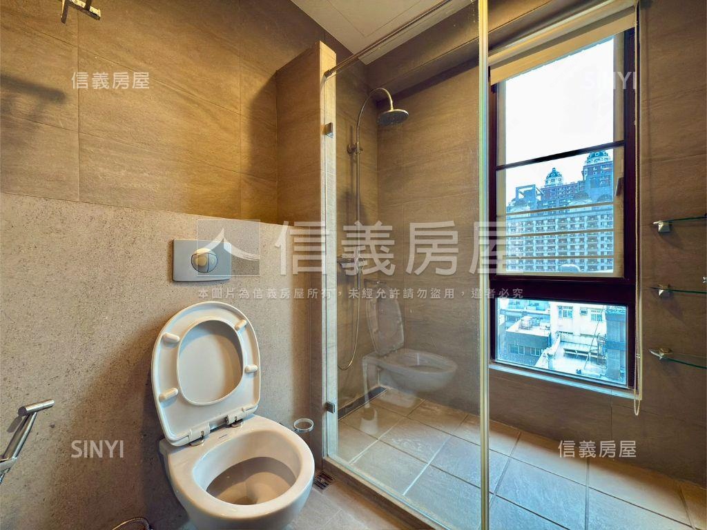 成功學區景觀大器四房房屋室內格局與周邊環境