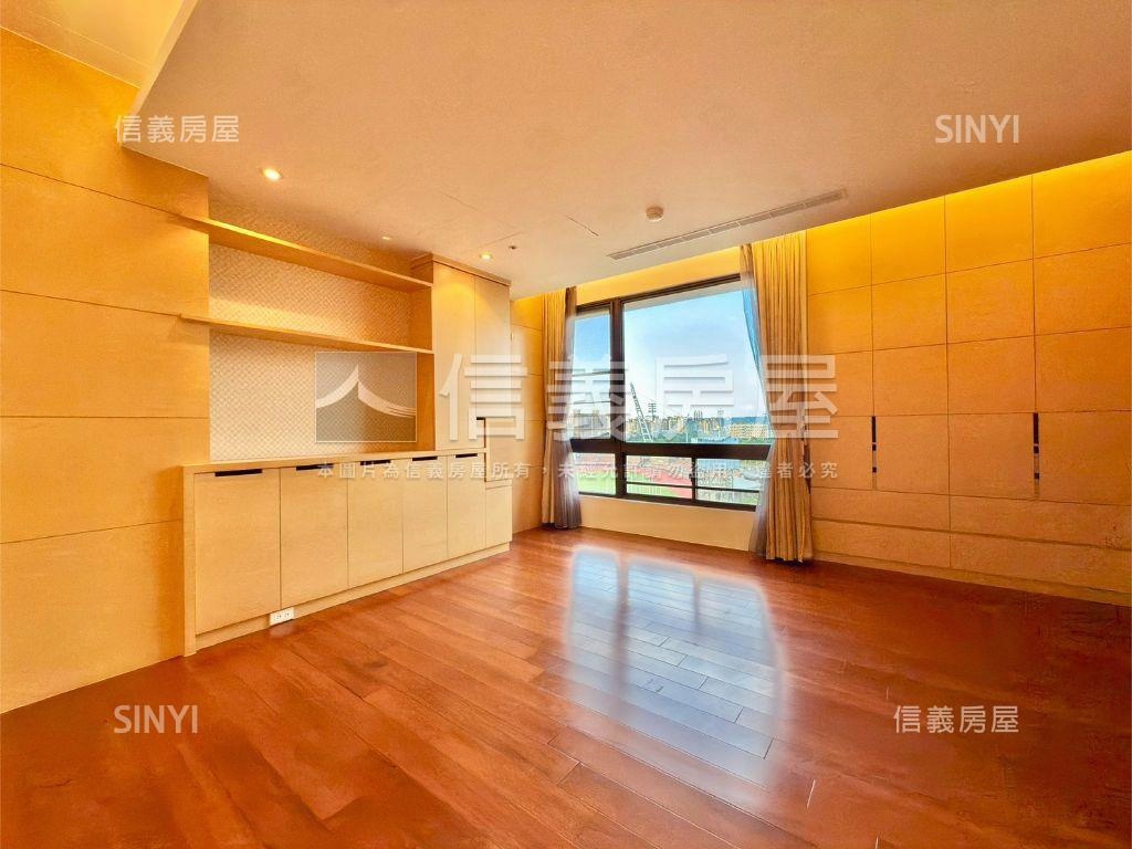成功學區景觀大器四房房屋室內格局與周邊環境