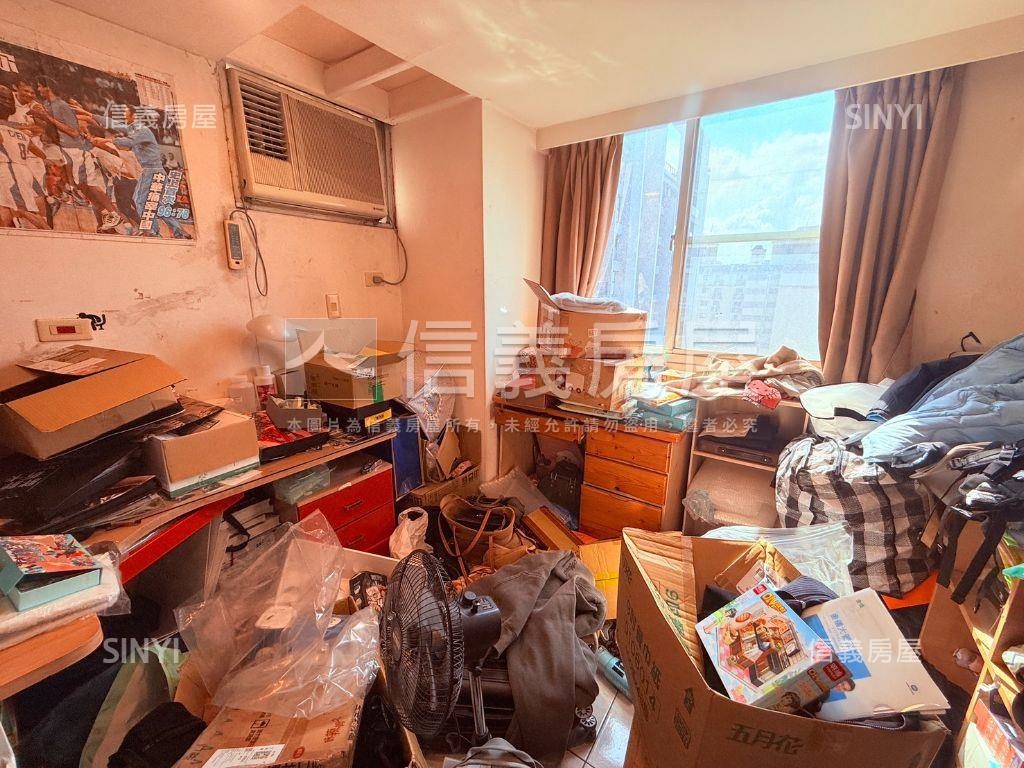 專任！美視野高樓兩房車位房屋室內格局與周邊環境