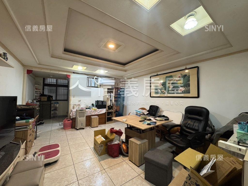 低總價首購高城店面房屋室內格局與周邊環境