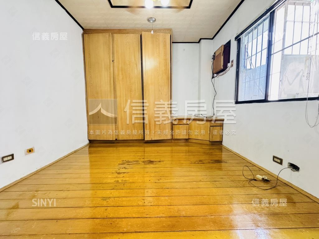 東區套房房屋室內格局與周邊環境