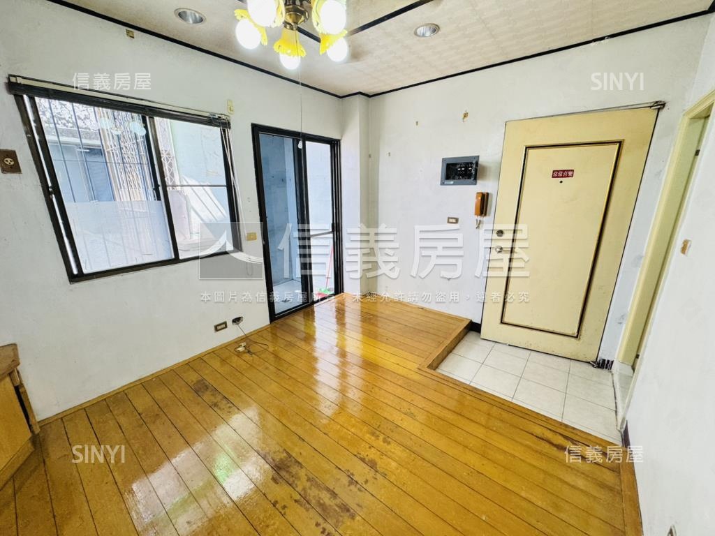 東區套房房屋室內格局與周邊環境