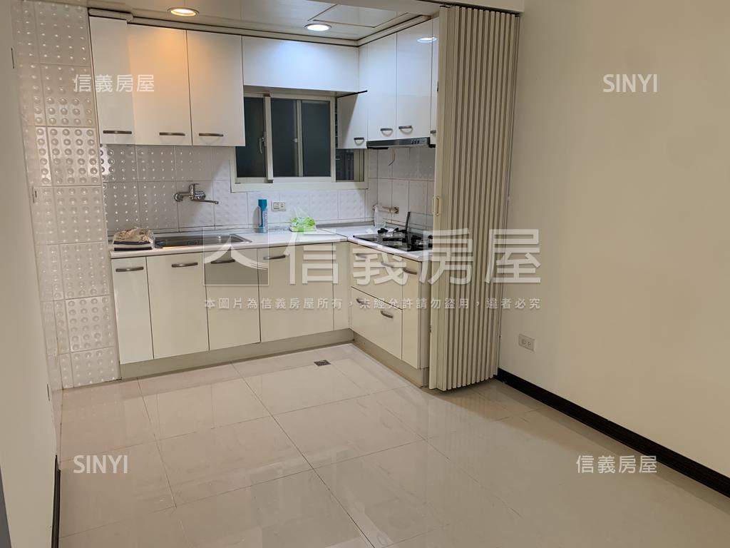 光興國小方正公寓房屋室內格局與周邊環境