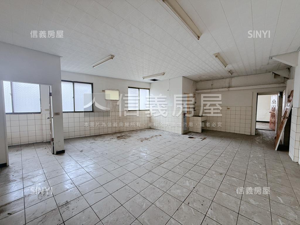 正中清路醫美診所金透店房屋室內格局與周邊環境