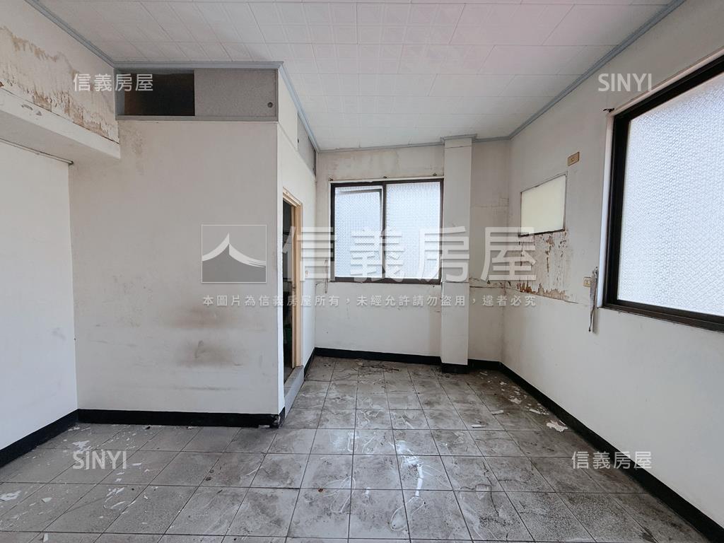 正中清路醫美診所金透店房屋室內格局與周邊環境