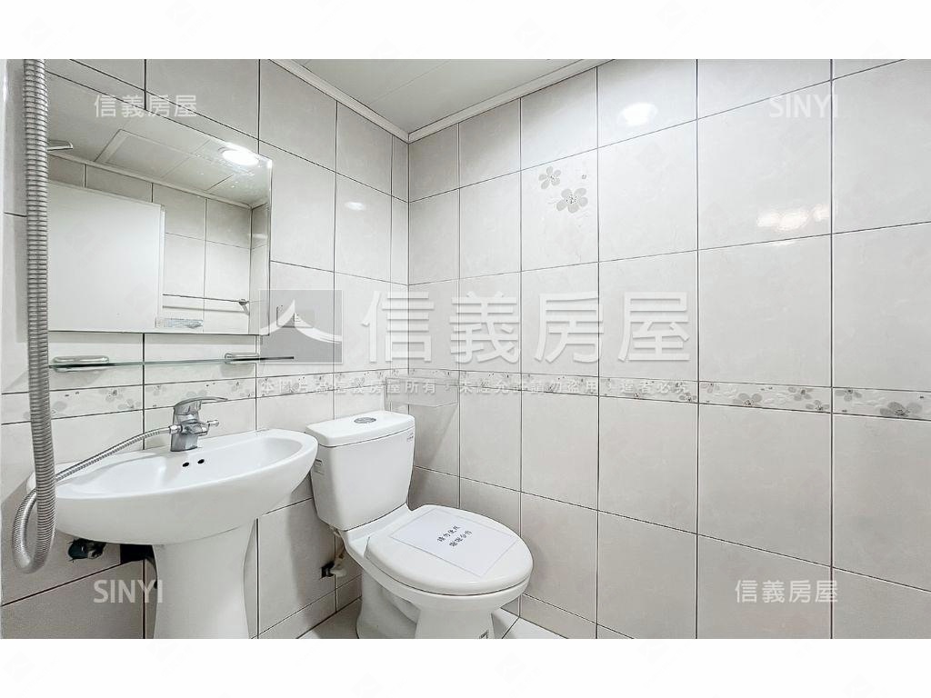 雙鐵共構松竹商圈裝潢三房房屋室內格局與周邊環境