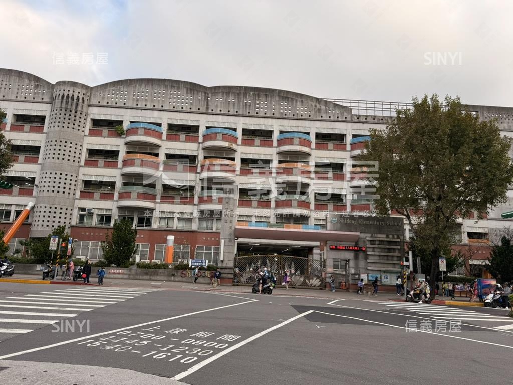 天母好地段華廈房屋室內格局與周邊環境