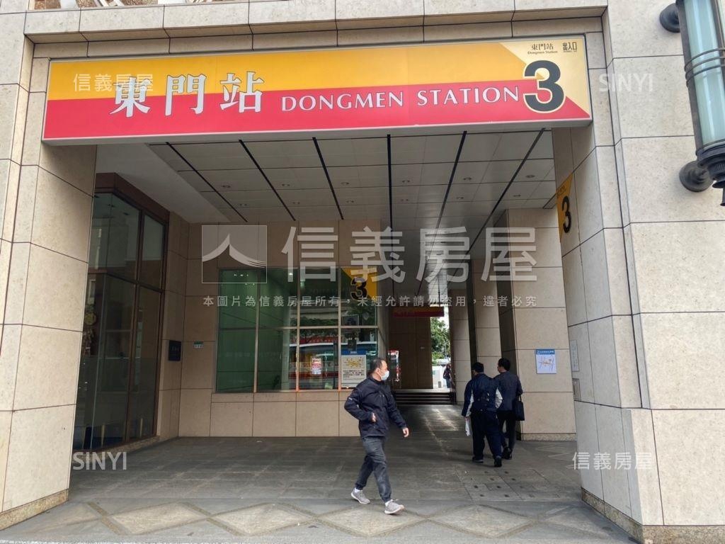 面公園東門捷運典美一樓房屋室內格局與周邊環境