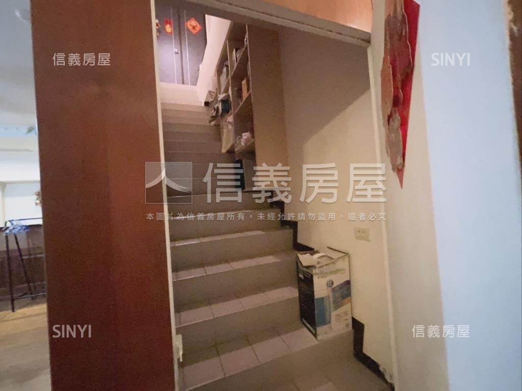 未來２１住店合一店面房屋室內格局與周邊環境