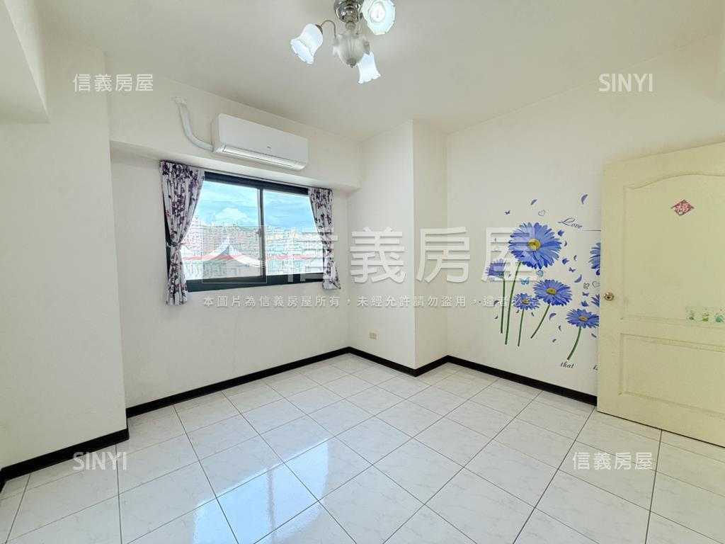 森活邊間採光佳２房房屋室內格局與周邊環境