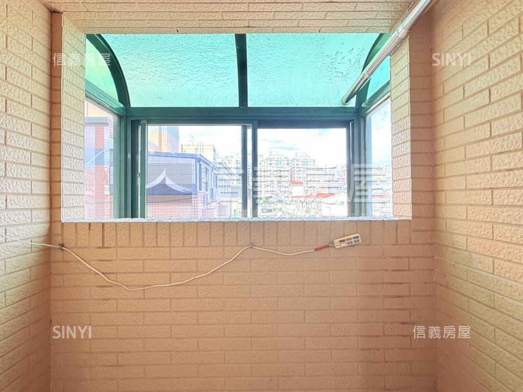 森活邊間採光佳２房房屋室內格局與周邊環境