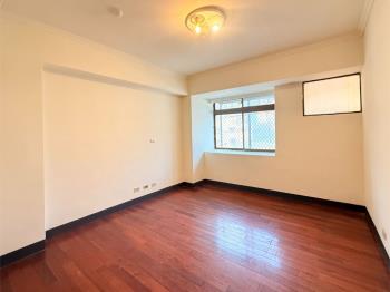 昌平商圈兩房平車大空間！