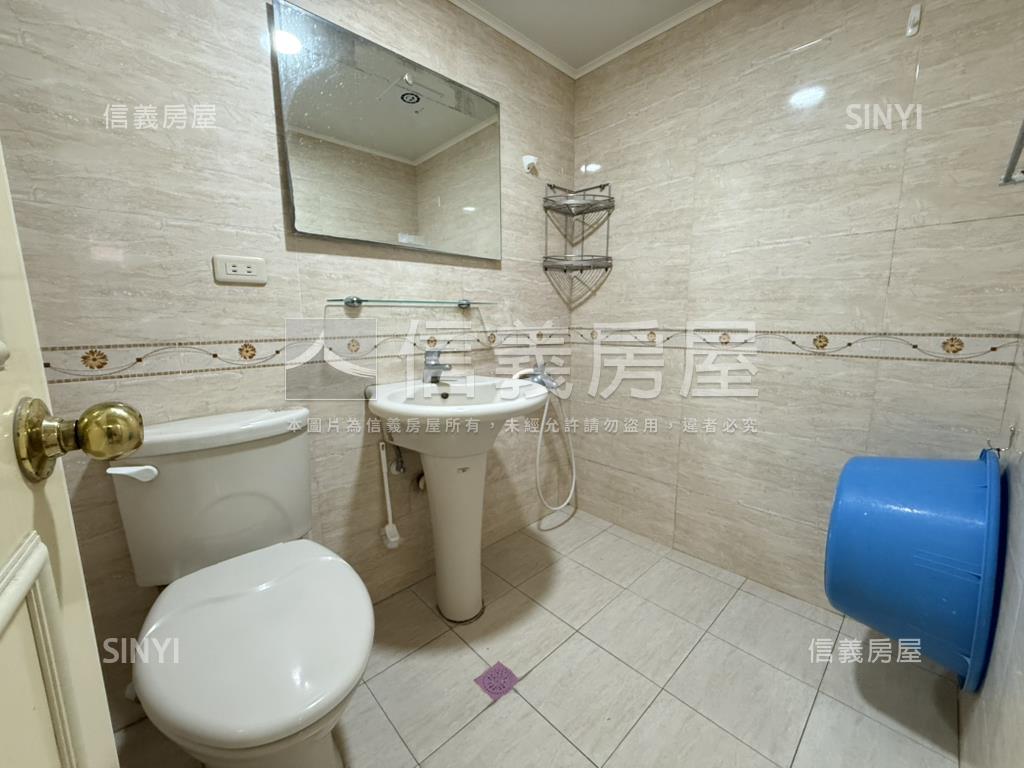 南區｜華園｜３房車位房屋室內格局與周邊環境