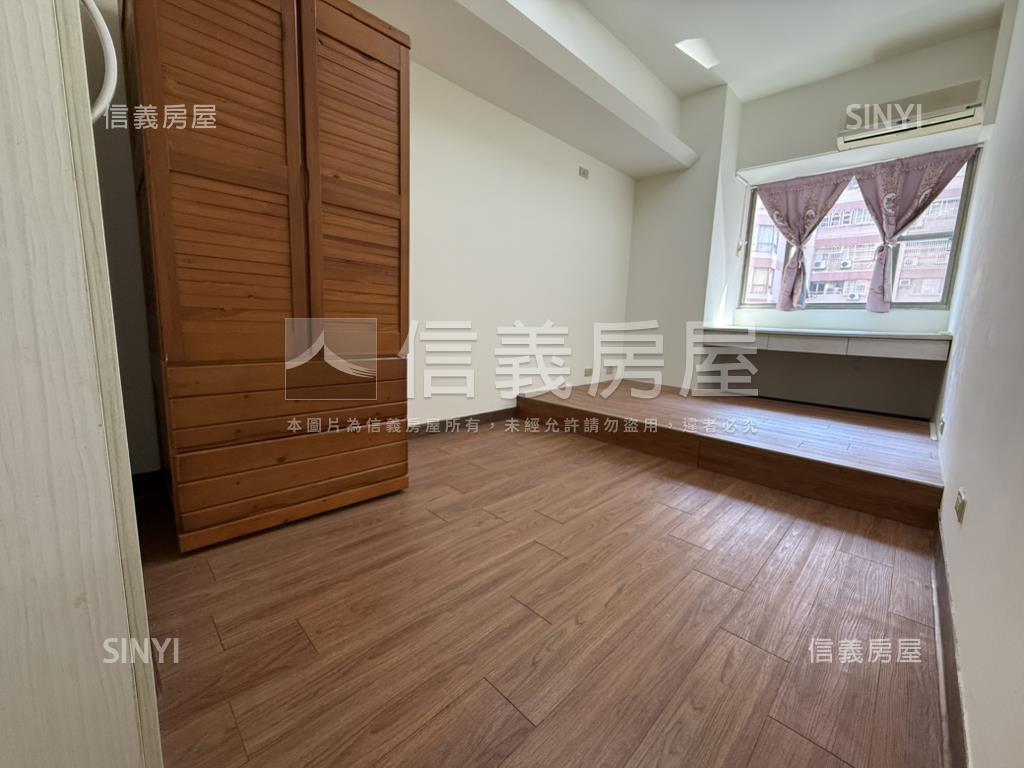 南區｜華園｜３房車位房屋室內格局與周邊環境