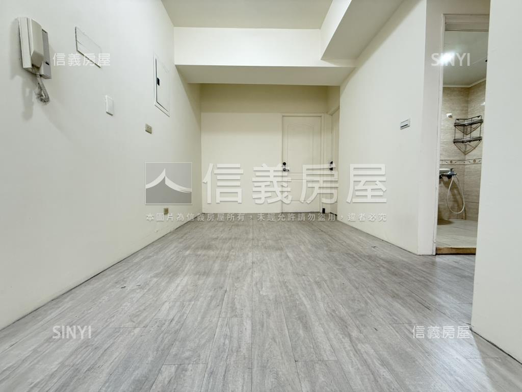 南區｜華園｜３房車位房屋室內格局與周邊環境