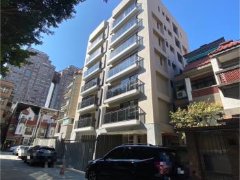 衛道新世界～新屋３房車位