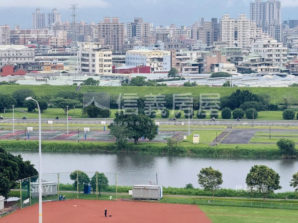新莊低總價美屋附車位房屋室內格局與周邊環境