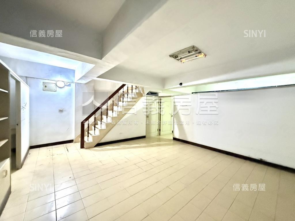 【新接】吳興世貿面寬一樓房屋室內格局與周邊環境