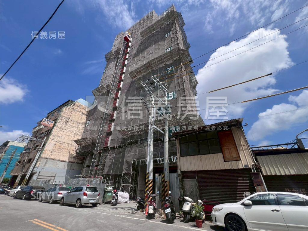 中正琢越★靚美三房附車位房屋室內格局與周邊環境