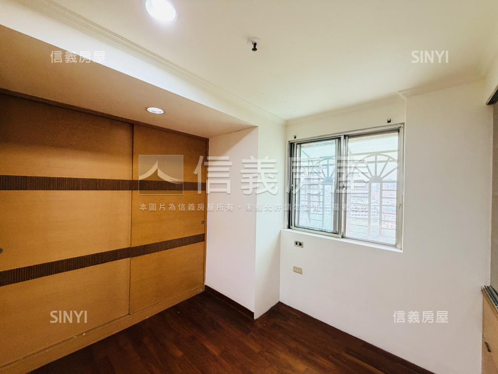 大坪林河岸景觀三房房屋室內格局與周邊環境