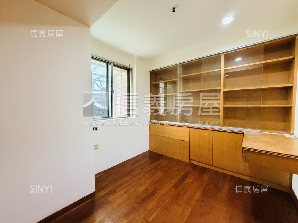 大坪林河岸景觀三房房屋室內格局與周邊環境