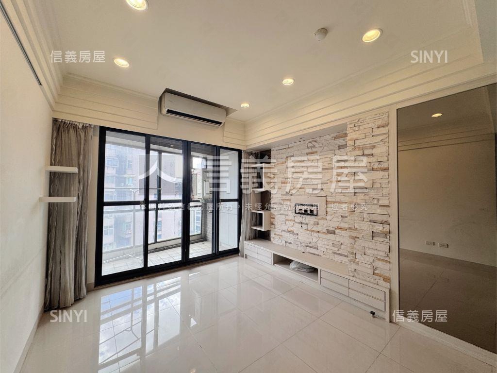 舞墨三房平車四陽台採光佳房屋室內格局與周邊環境