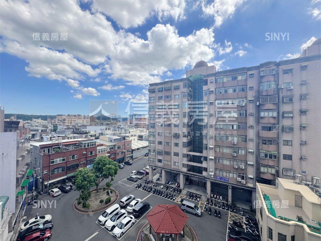 舞墨三房車位四陽台採光佳房屋室內格局與周邊環境